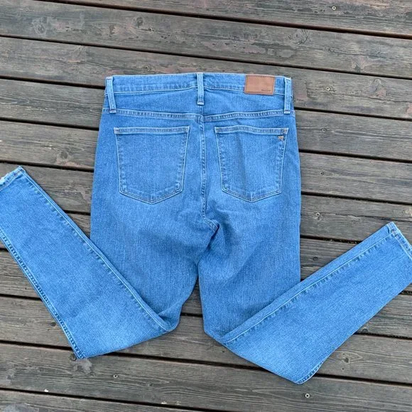 Madewell Ladies size 30 (sz 9-10) 4 Button Skinny Denim Jeans - Picture 8 of 9